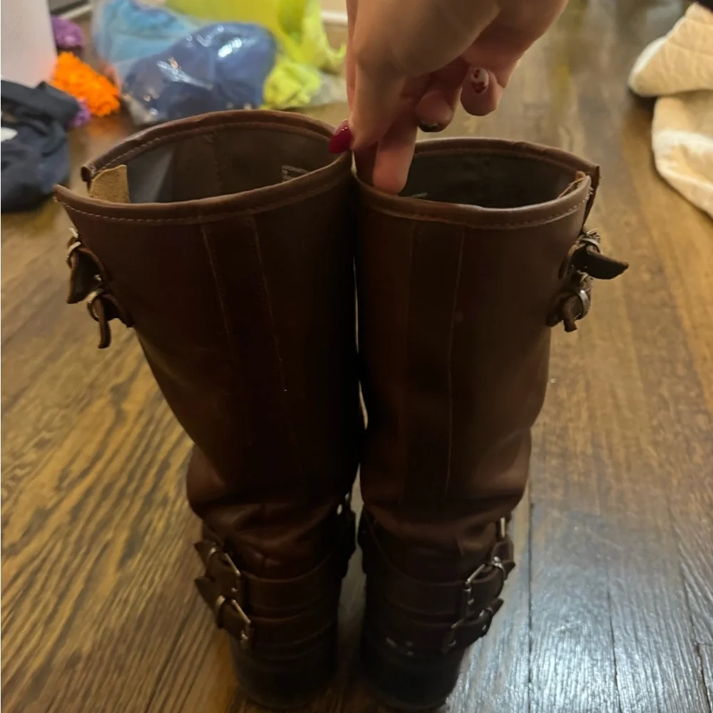 Steve Madden Astor Boot Brown Leather - Picture 7 of 8